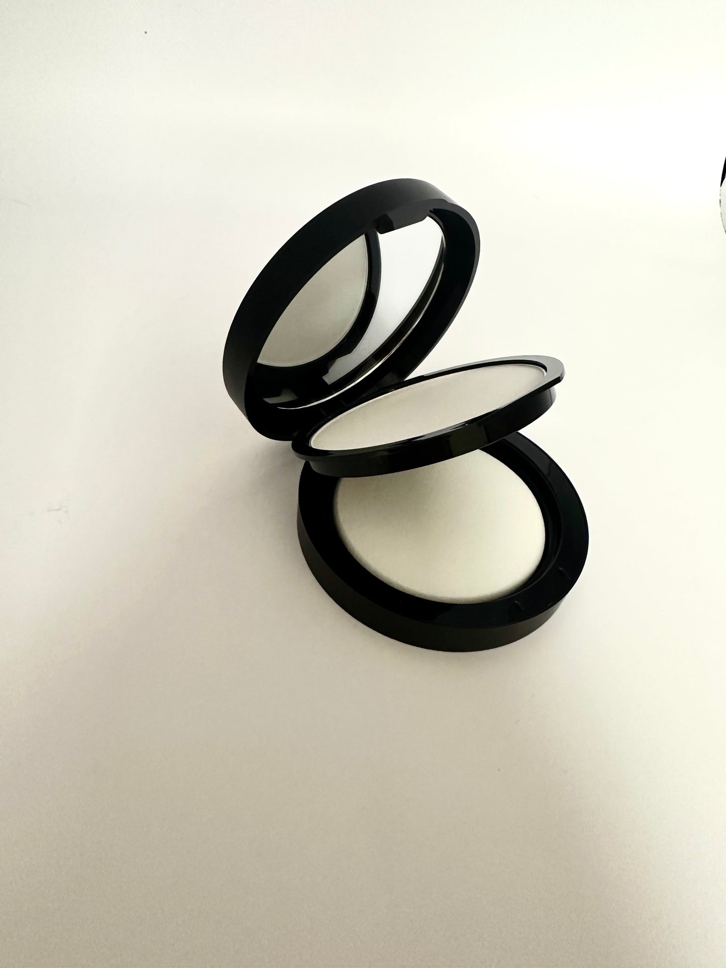 Stay Put Setting Powder