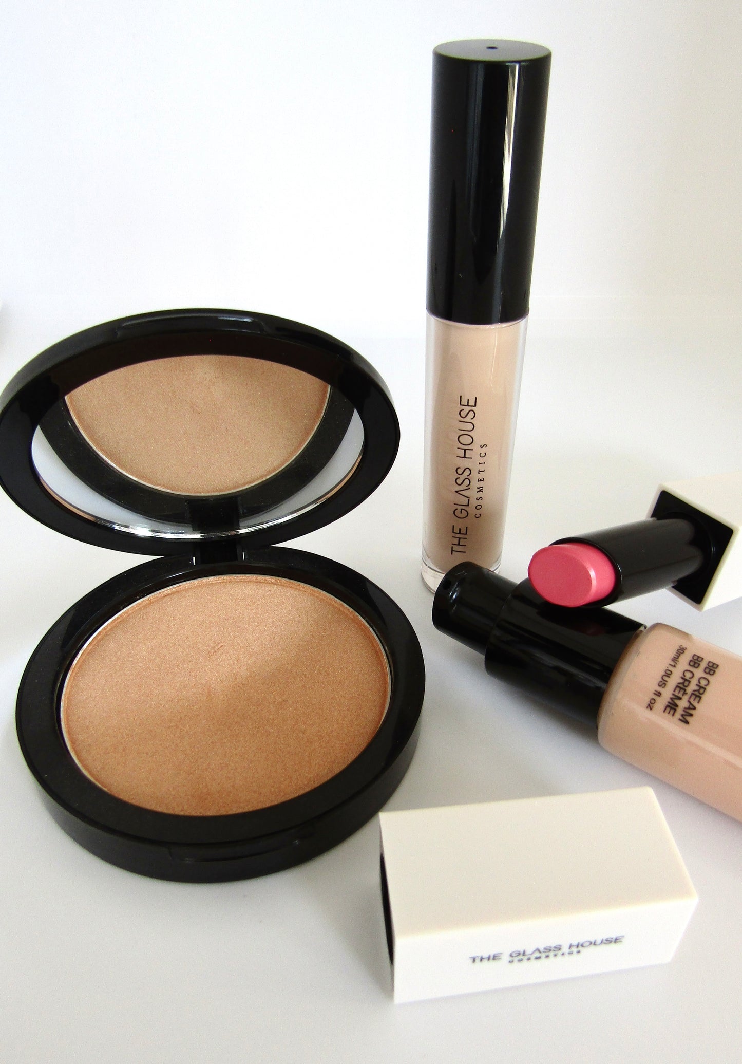 The Basics- Private make-up application class